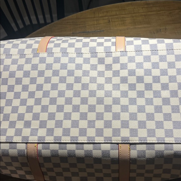 Stylish Checkered Bag - Beige and White - Picture 13 of 13